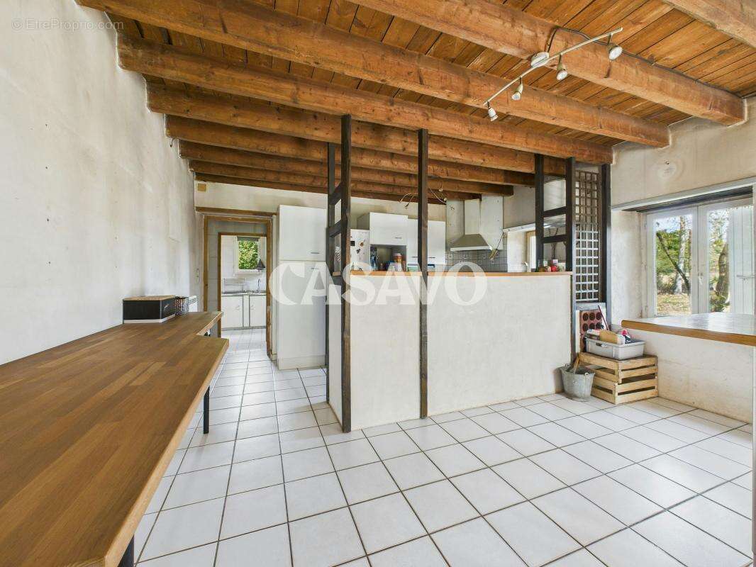 Vente Maison 5 pièces de 160m² - 38540 Saint-Just-Chaleyssin - photo 5