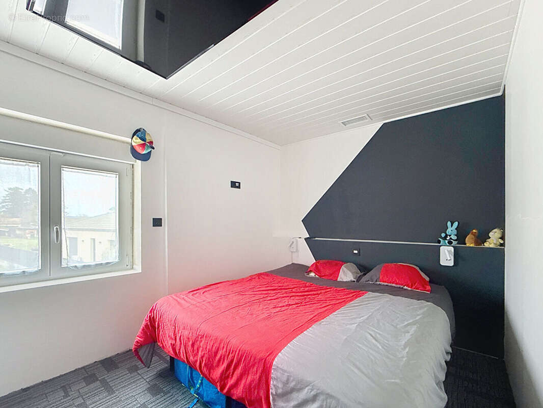 Maison à SAINT-JEAN-DE-NIOST