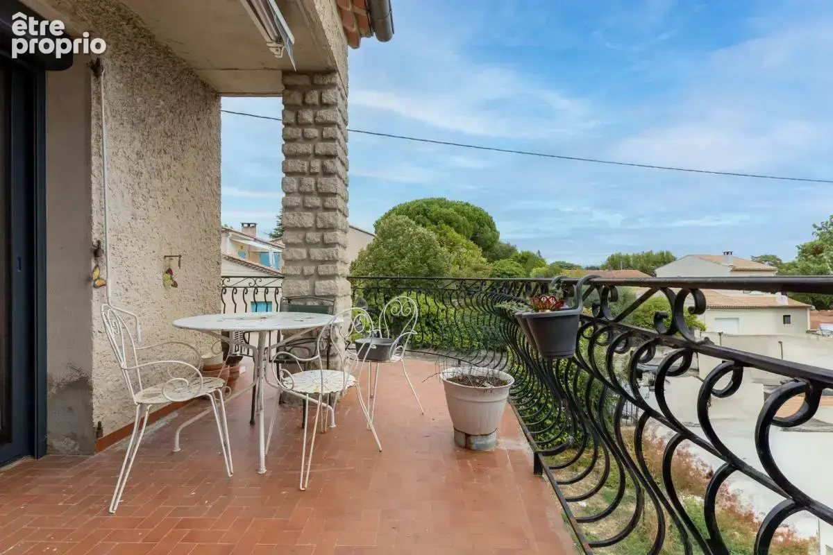 Maison de 6 pièces de 153 m² à Carpentras - photo 25