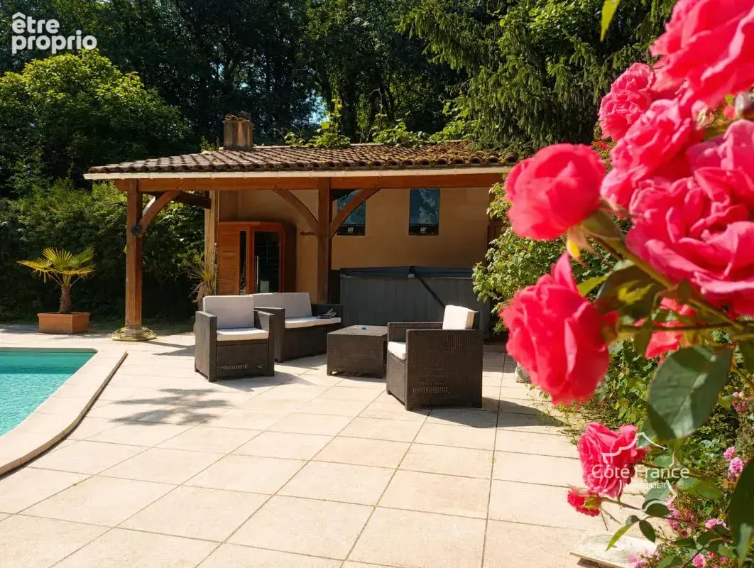 Propriété de charme 340m2 avec piscine, jacuzzi, ruisseau, 2 - photo 7