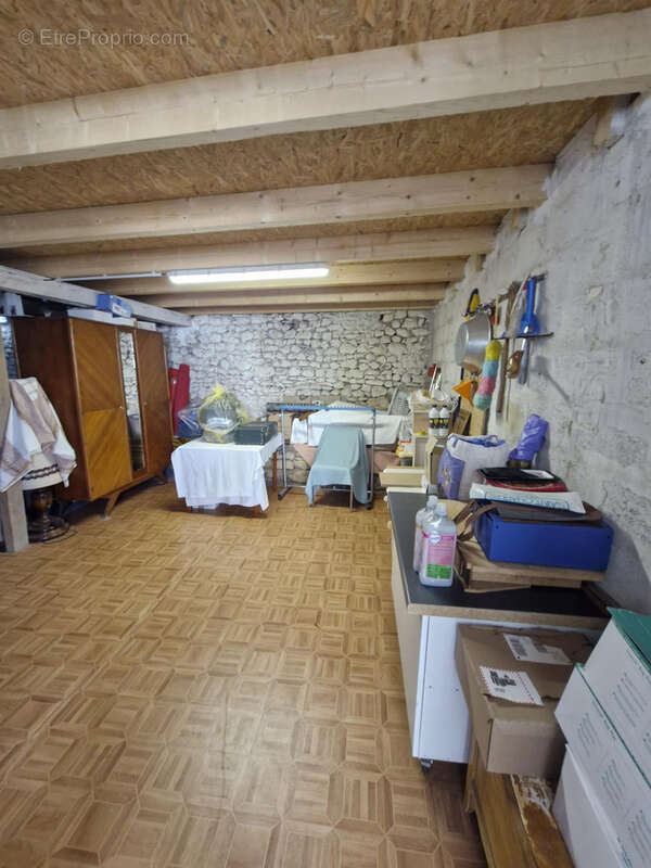 Maison à CORME-ECLUSE