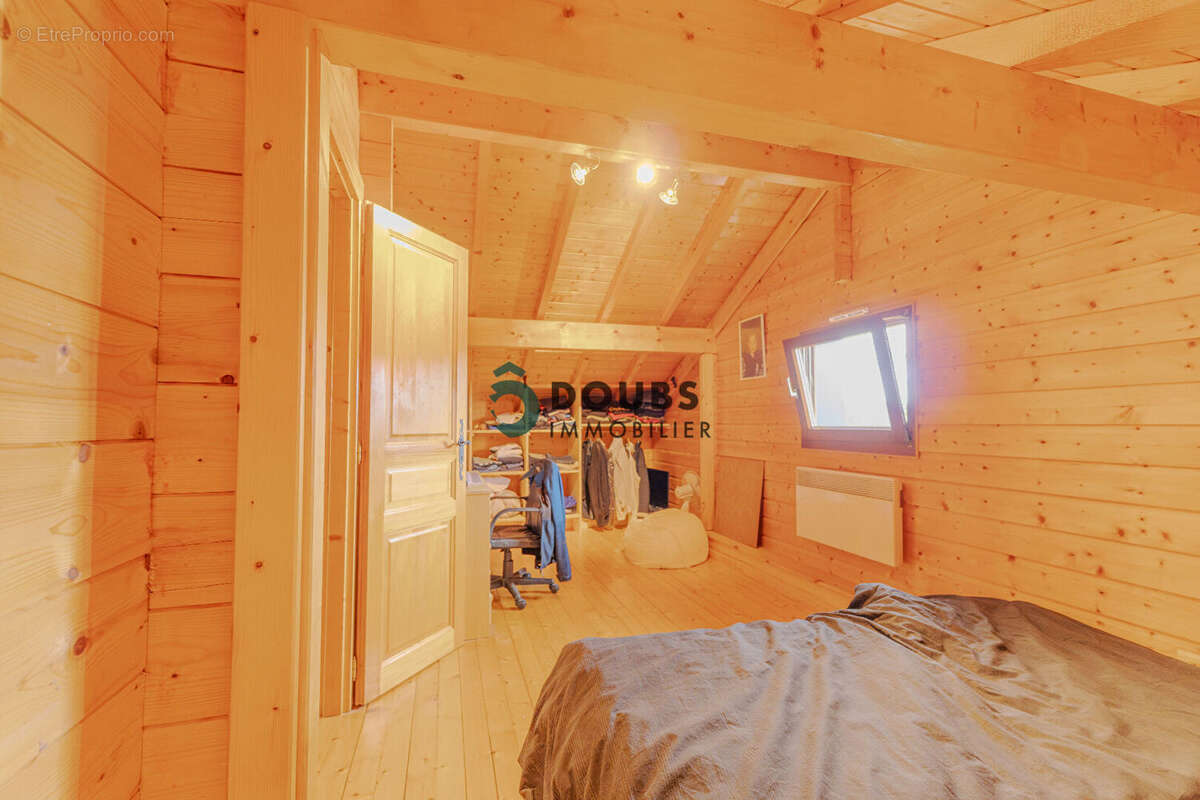 Maison à LONGEMAISON