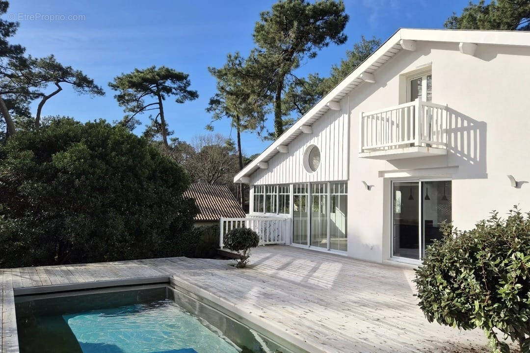 Maison à LE BOUSCAT