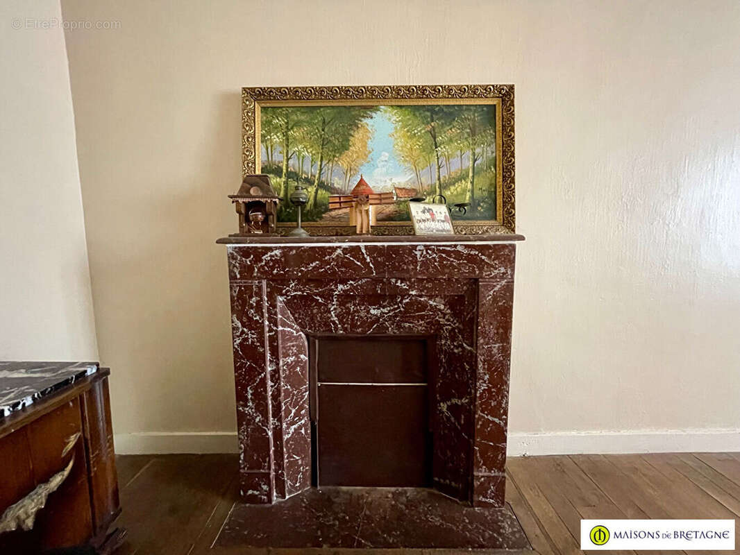 Appartement à SAINT-THURIEN