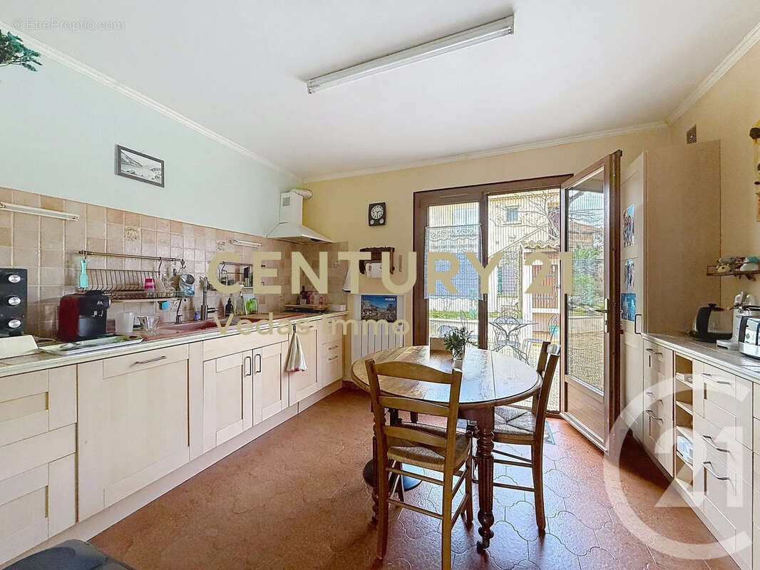 Maison à SAINT-GEORGES-D'ORQUES