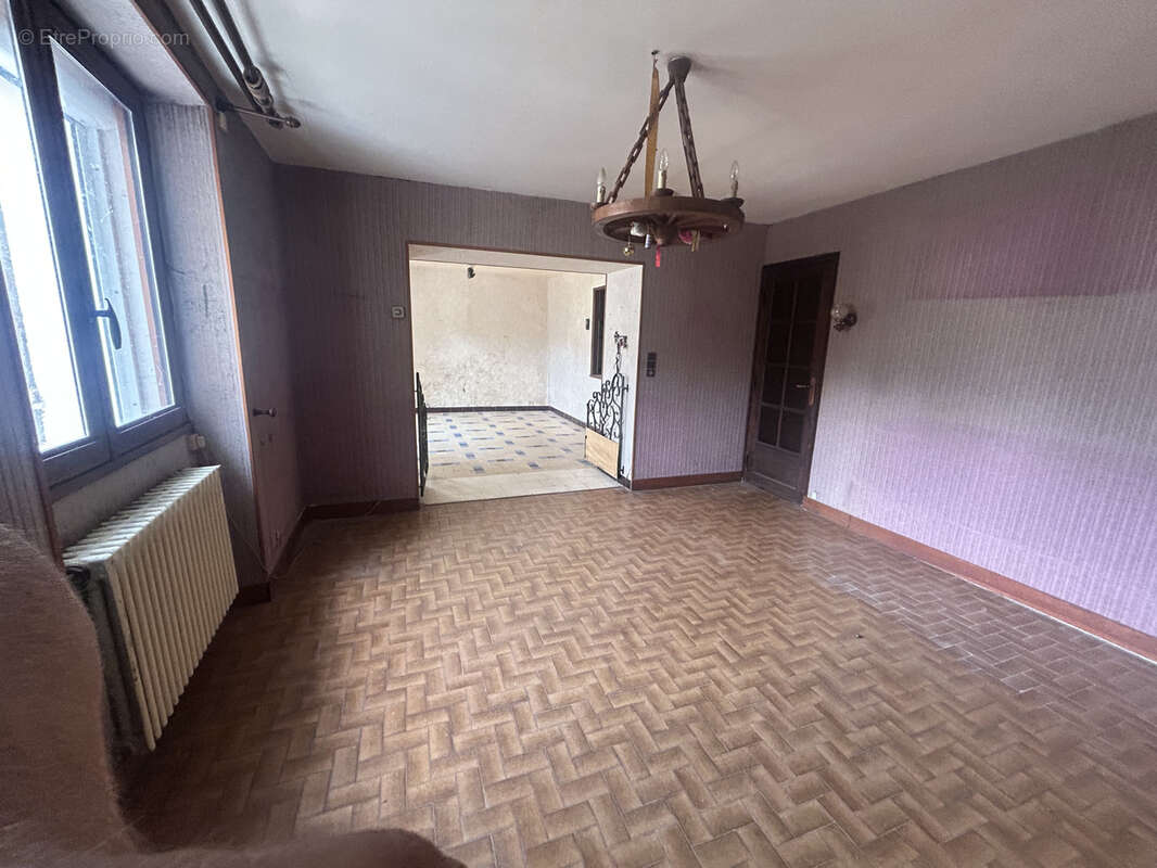 Ormoy la Rivière. Maiosn de 89 m2 avec terrasse, garage et cave - photo 5
