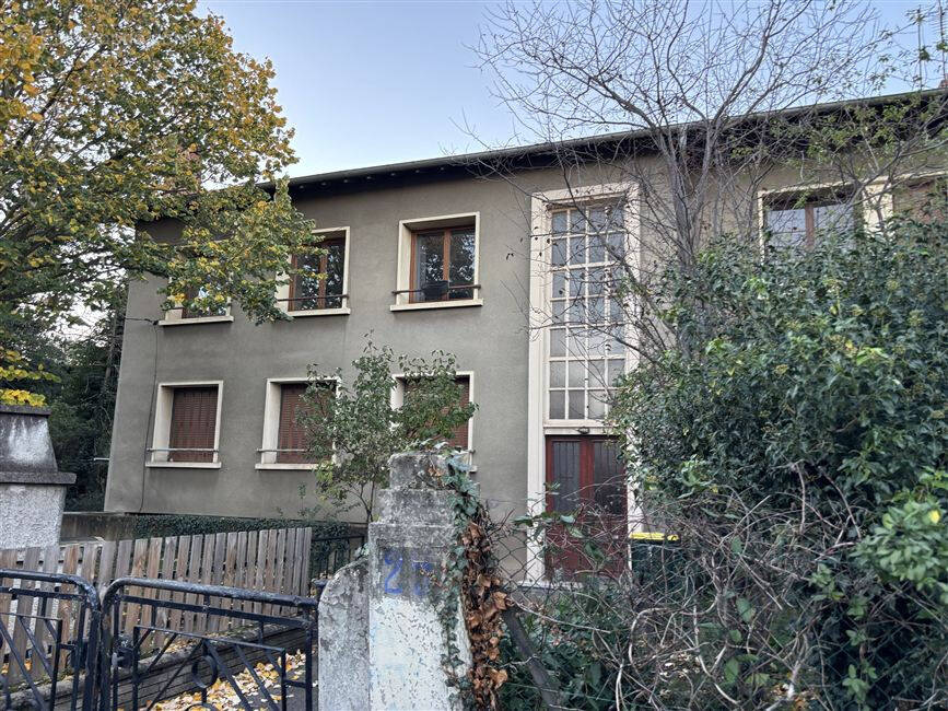 Appartement à LYON-8E