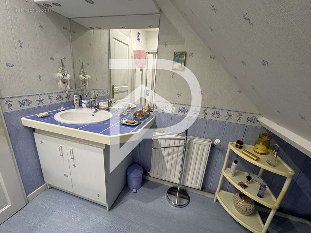 Maison à EZY-SUR-EURE