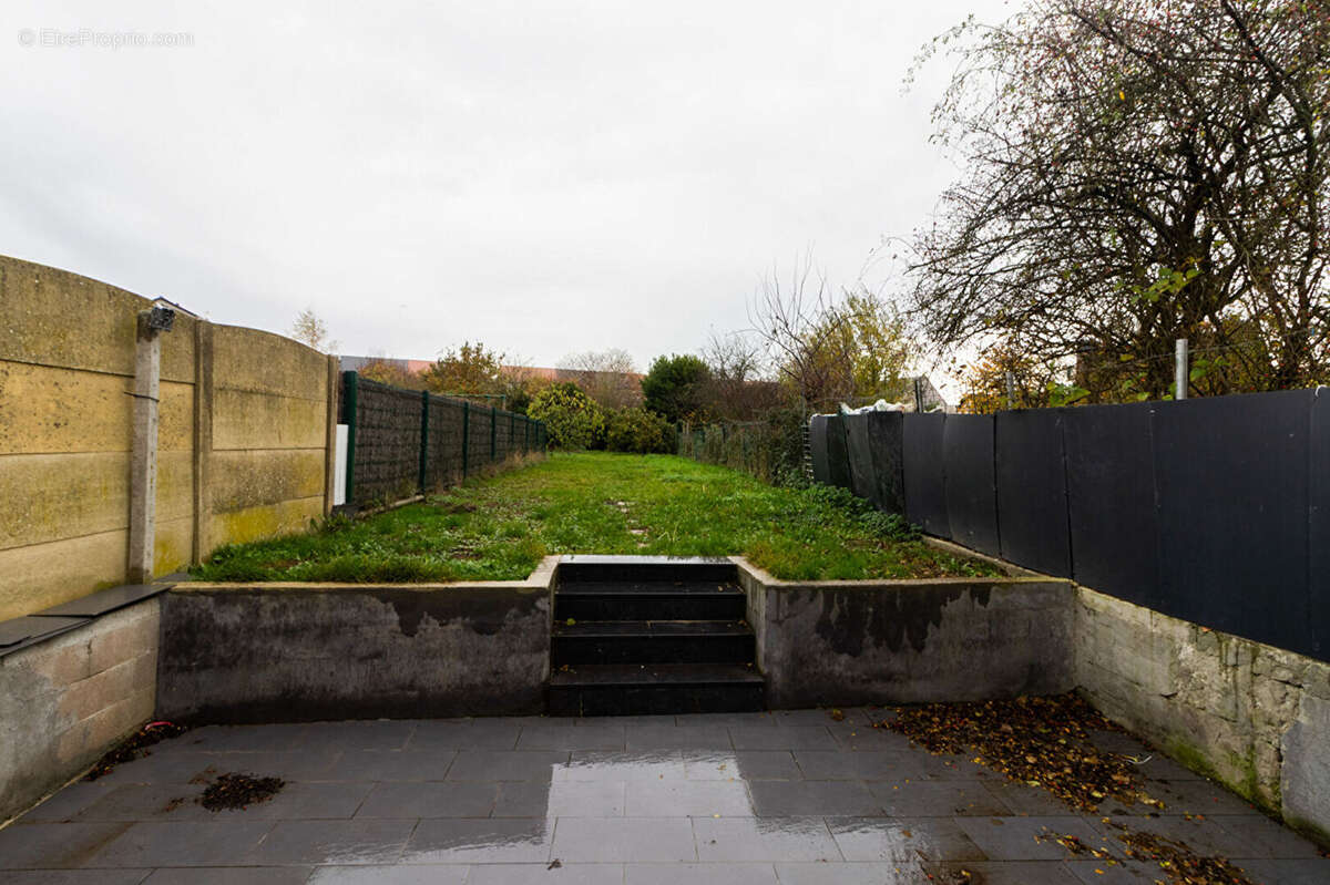 Maison à ARMENTIERES