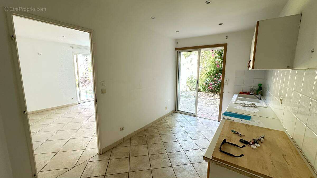 Maison 125 m² à Bandol  - photo 5