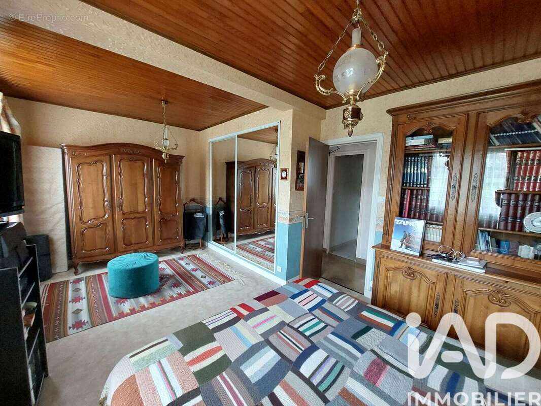 Photo 8 - Maison à MONTCENIS