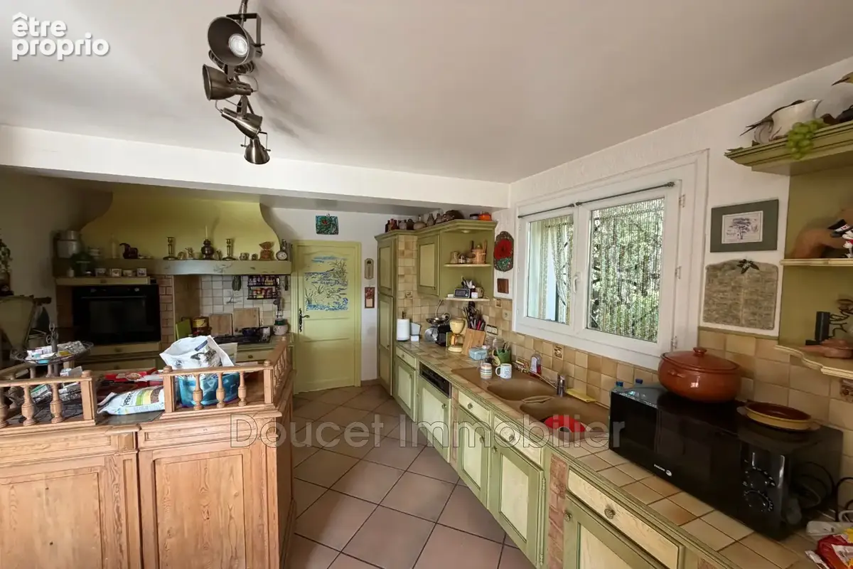Maison 170 m² à Beziers  - photo 2