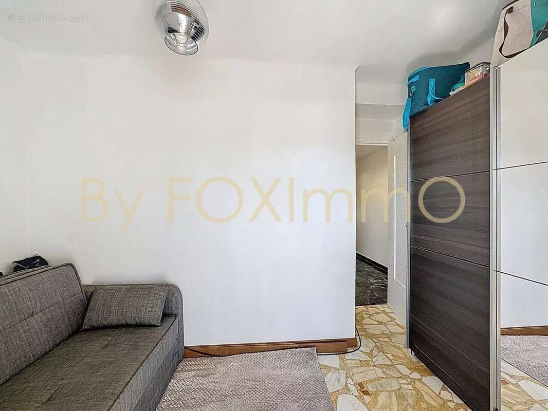 Appartement à VILLENEUVE-LOUBET