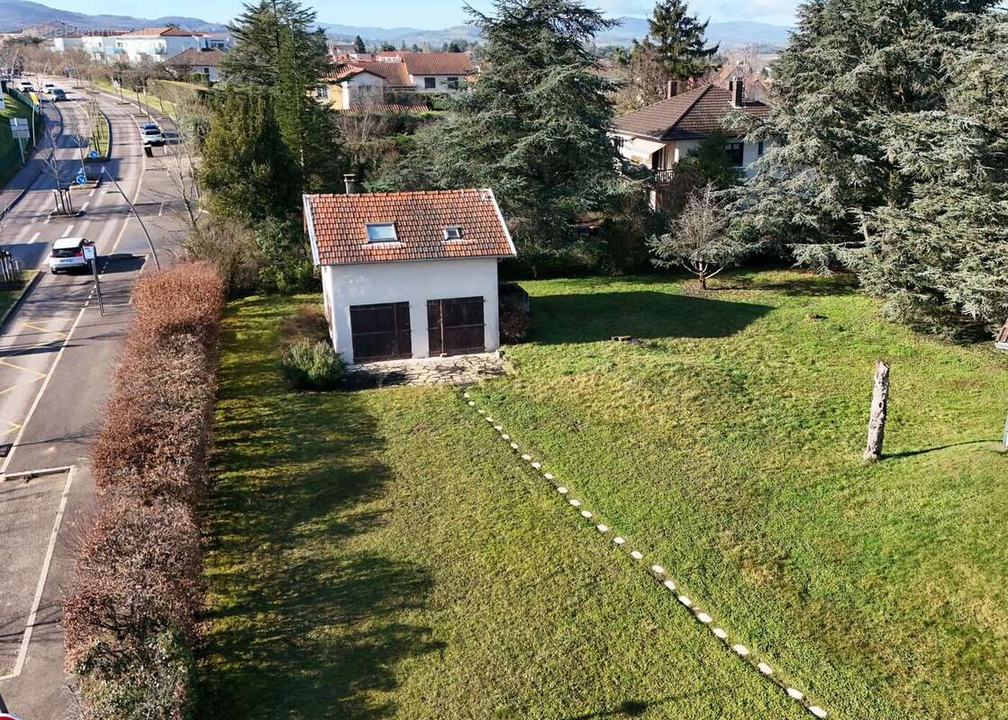 Maison à LA TOUR-DE-SALVAGNY