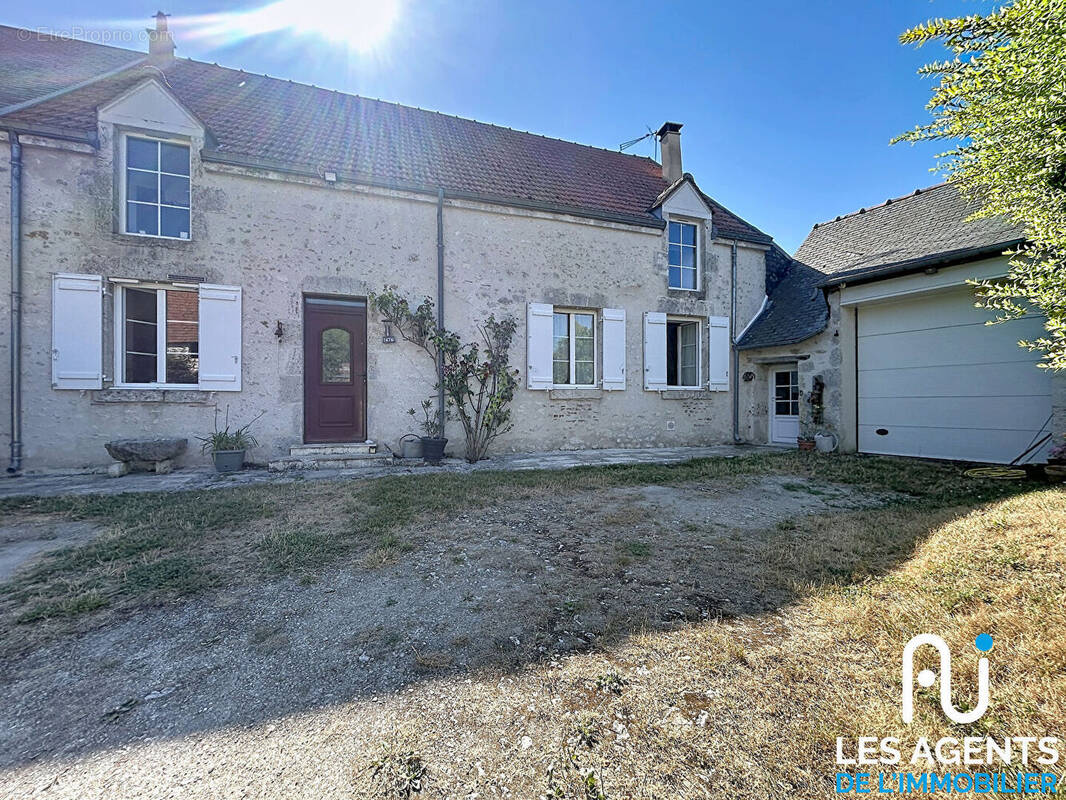 Maison à MEUNG-SUR-LOIRE