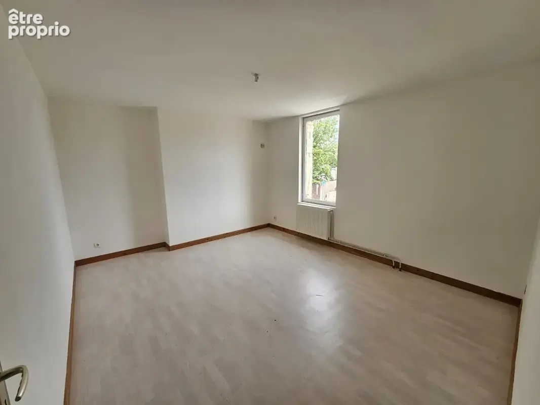 Immeuble mixte A SAISIR - Rentabilité EXCEPTIONELLE entre 18% ET + DE 21% !!! - photo 4