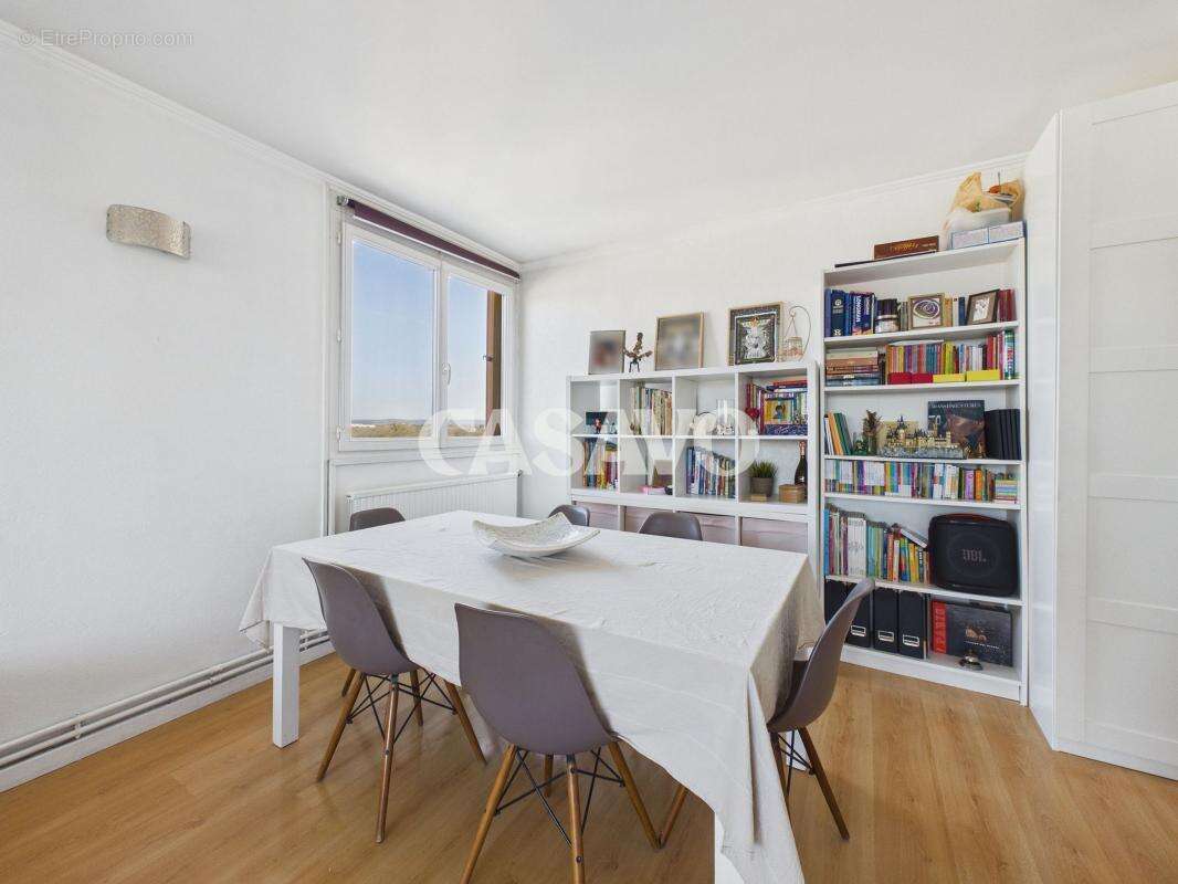 Appartement à SAINT-OUEN-L'AUMONE