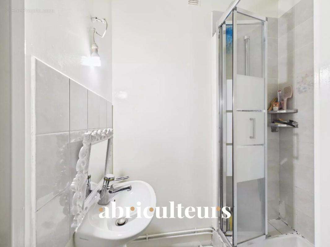 Appartement à COLOMBES