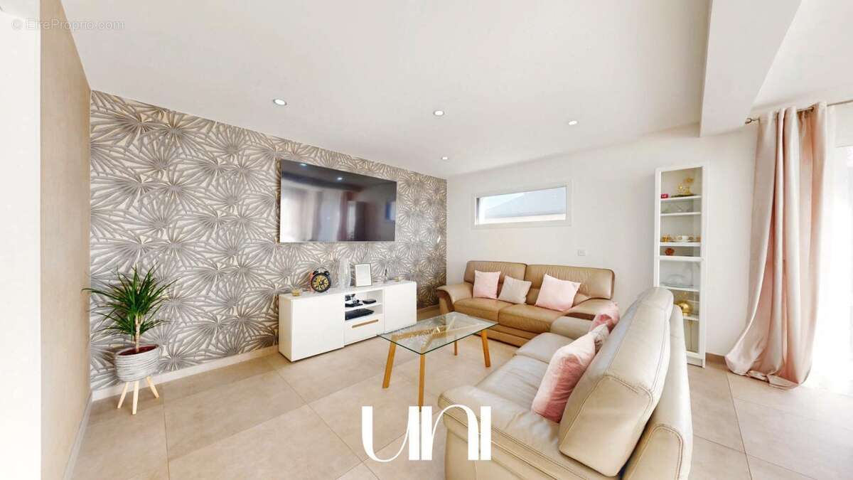 Belle maison neuve T6 de 164m² (148m² habitable) sur 489 m² de terrain - photo 8