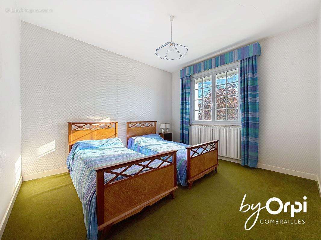 Maison à SAINT-ELOY-LES-MINES