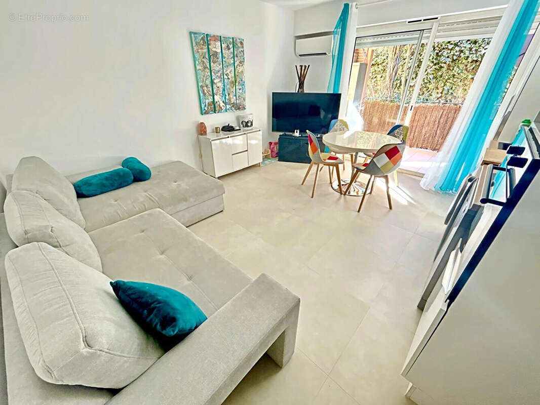 Appartement à MOUGINS