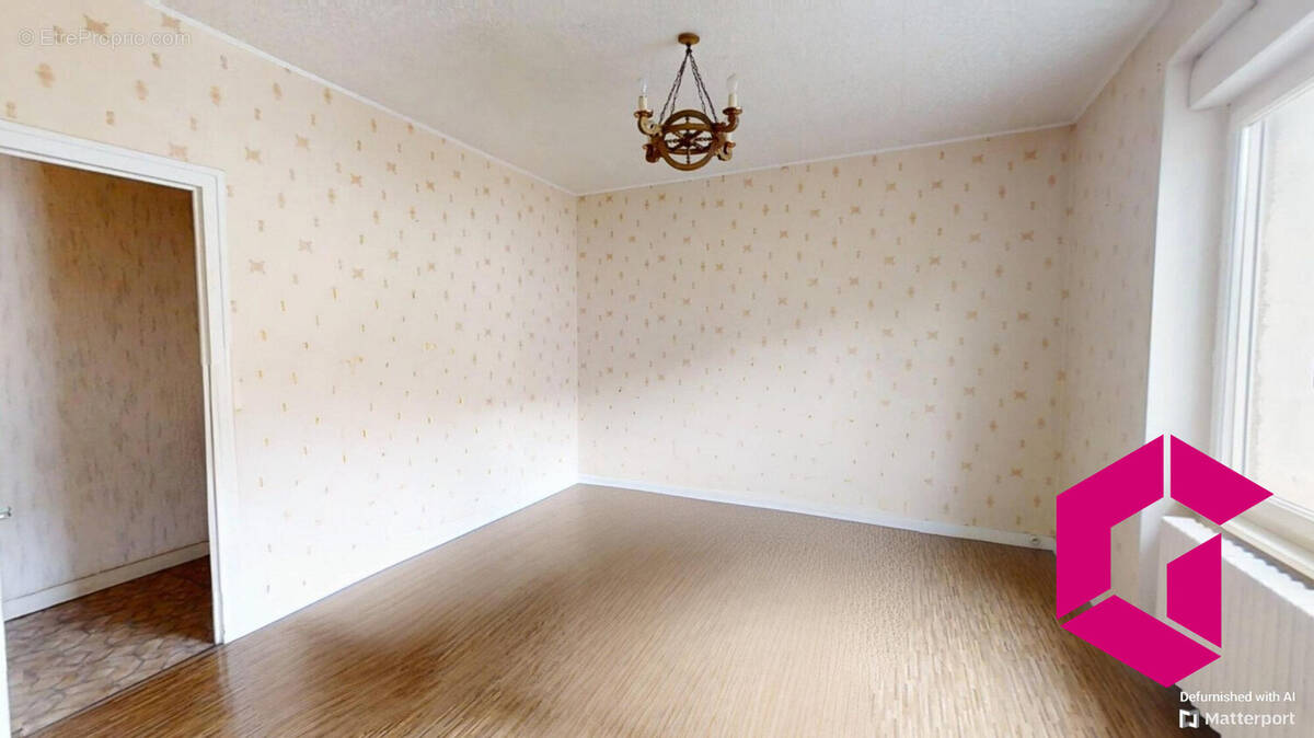 Maison à MONTFAUCON-EN-VELAY