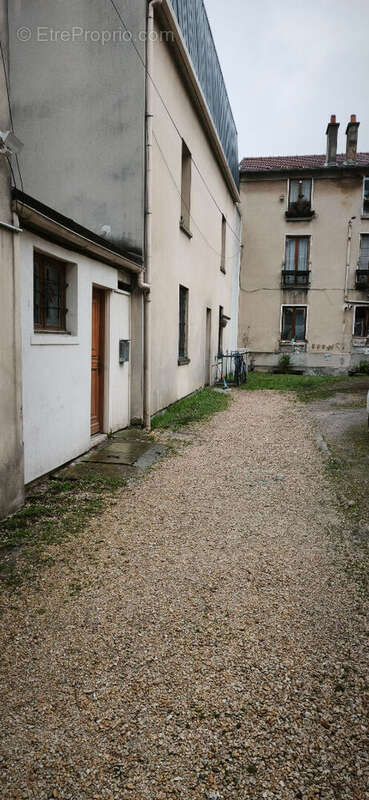 Appartement à ROSNY-SOUS-BOIS