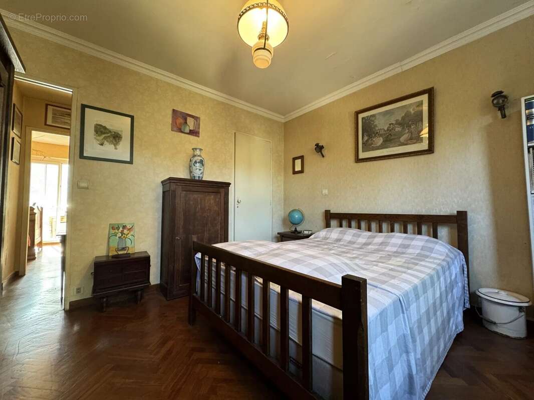 Appartement à MARSEILLE-9E