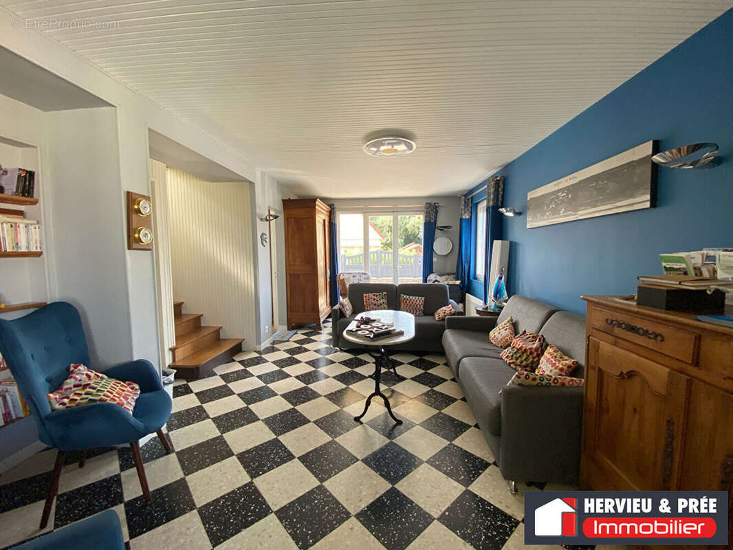 Maison à VER-SUR-MER