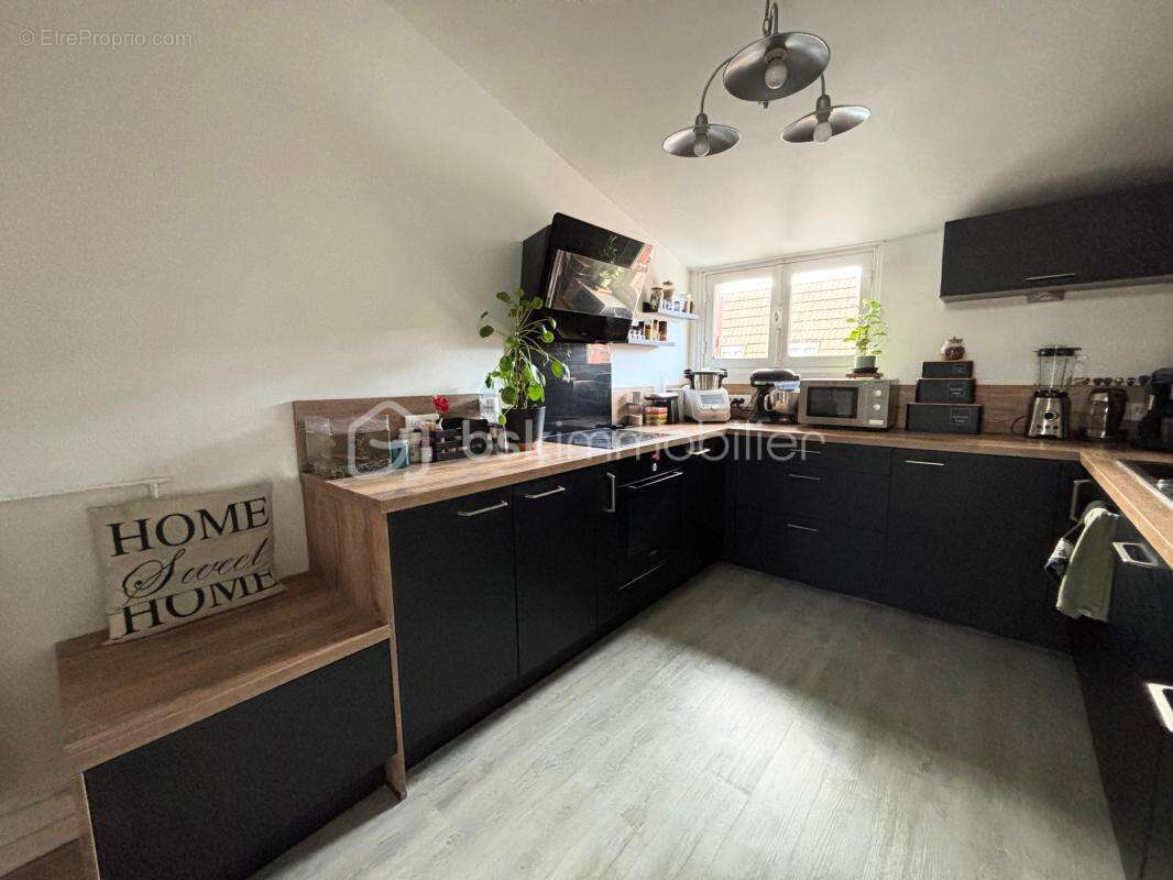 Maison à LA QUEUE-EN-BRIE