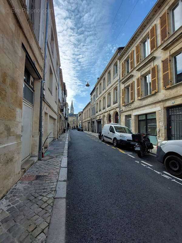 Appartement à BORDEAUX
