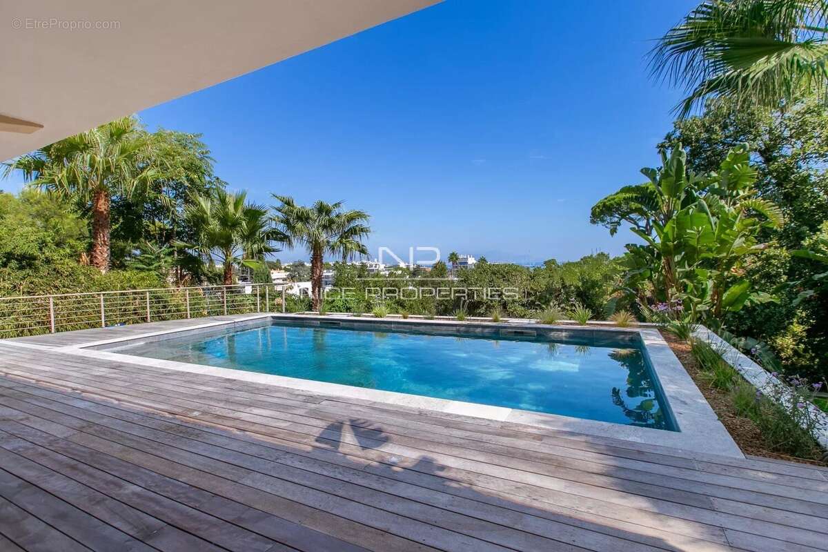 Maison à ANTIBES