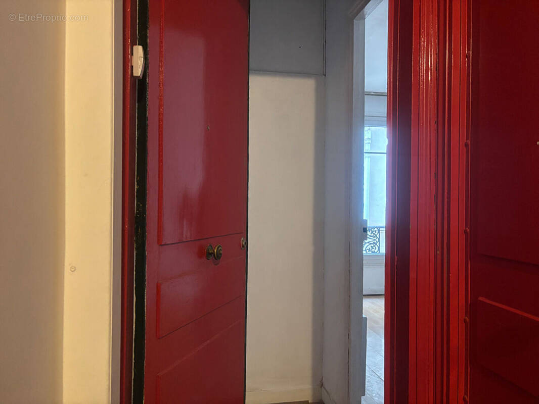 Appartement à PARIS-20E