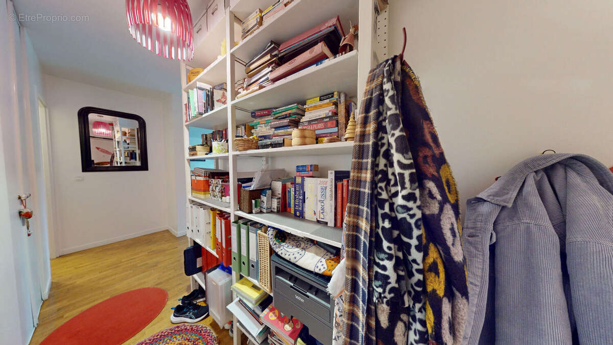 Appartement à PARIS-19E