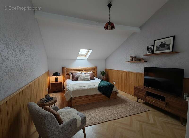 Appartement à MAURS