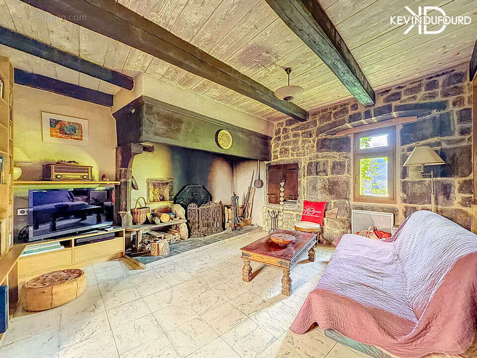 Maison à THUEYTS