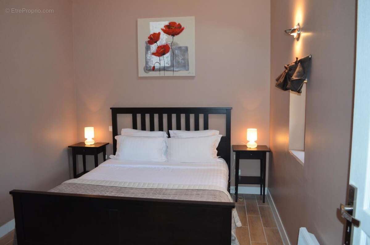 Maison à LES LEVES-ET-THOUMEYRAGUES