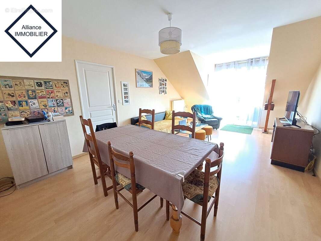 Appartement à MONTAUBAN-DE-BRETAGNE