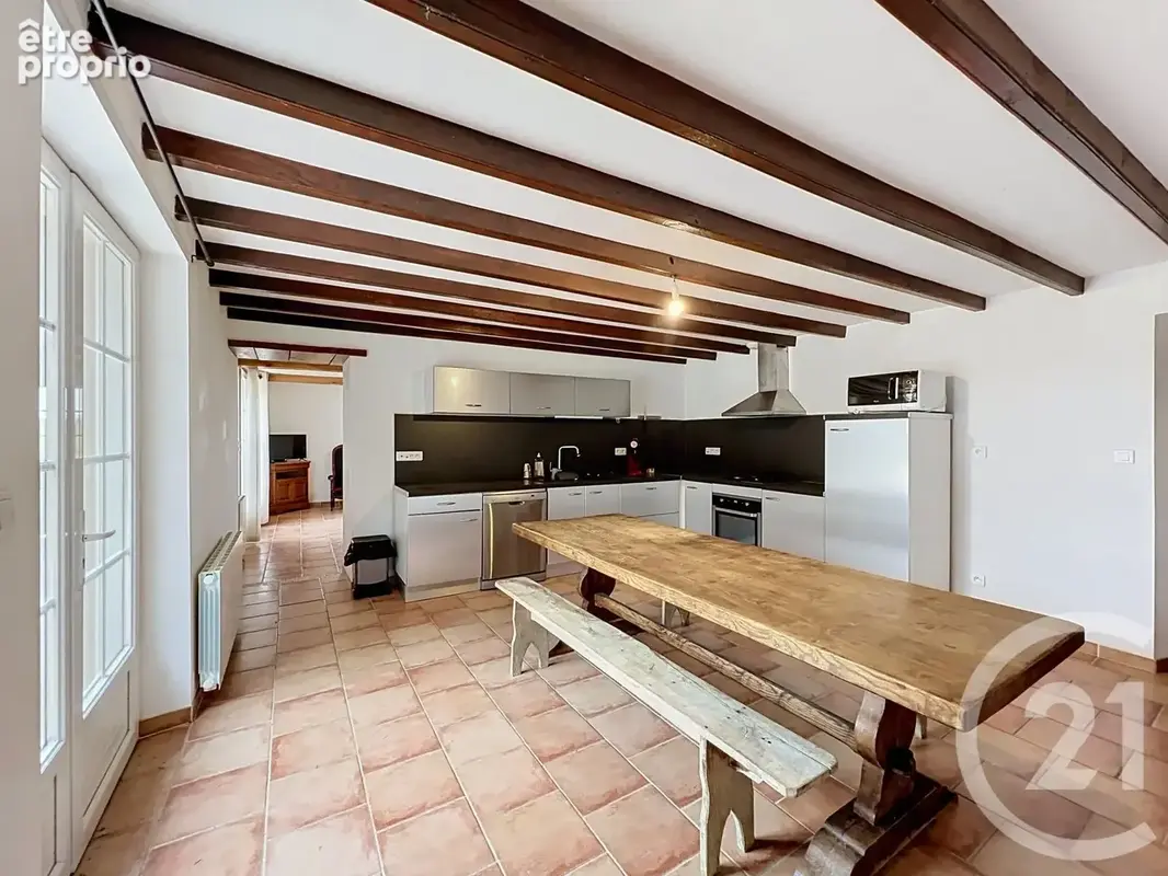 Maison 12 pièces 274 m² à vendre à Sainte-Aurence-Cazaux (32300) - photo 2