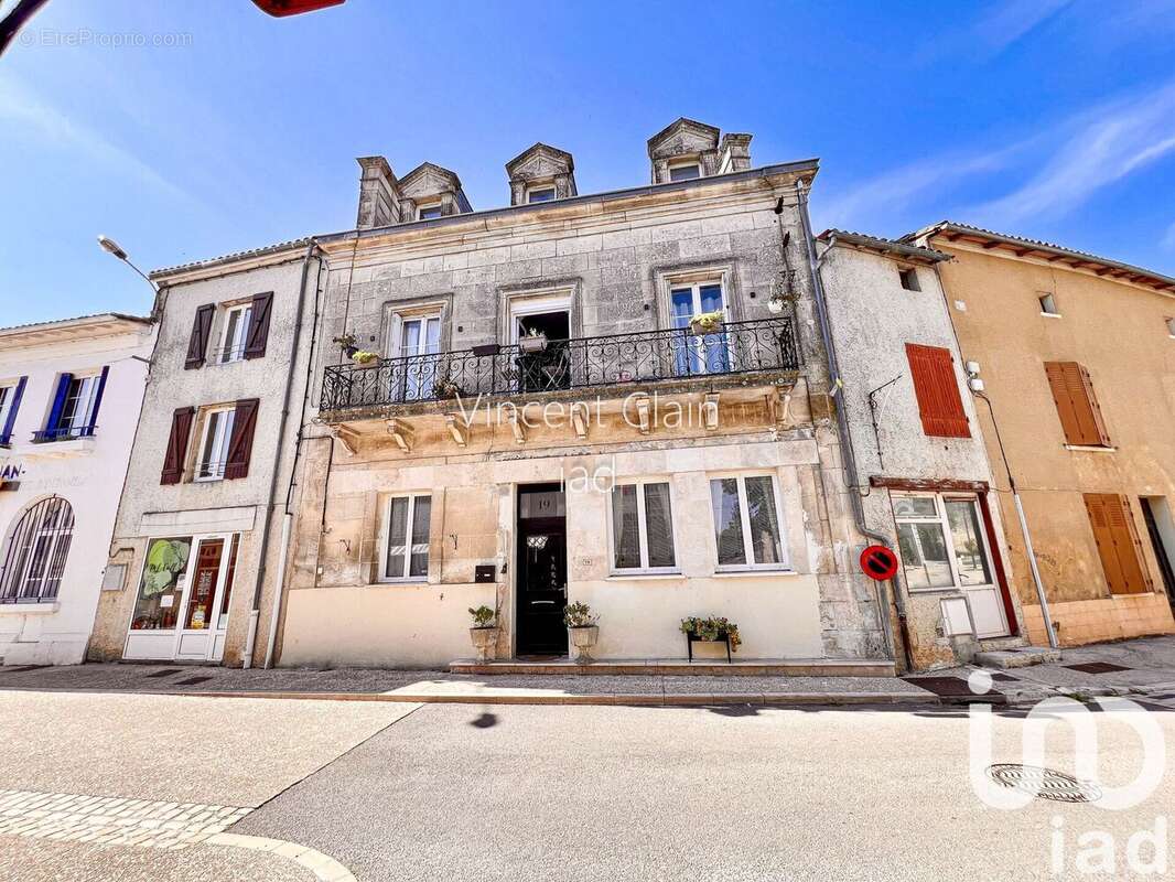 Photo 3 - Maison à VILLEFAGNAN
