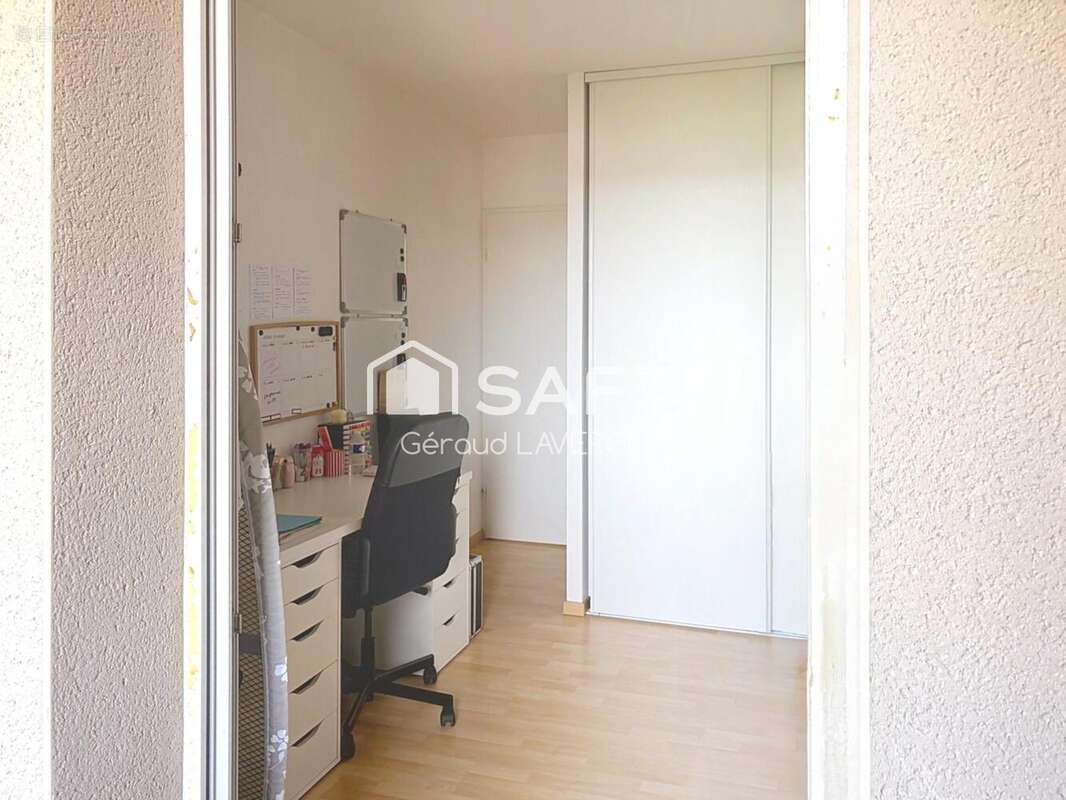 Appartement 63 m² à Castelginest  - photo 5