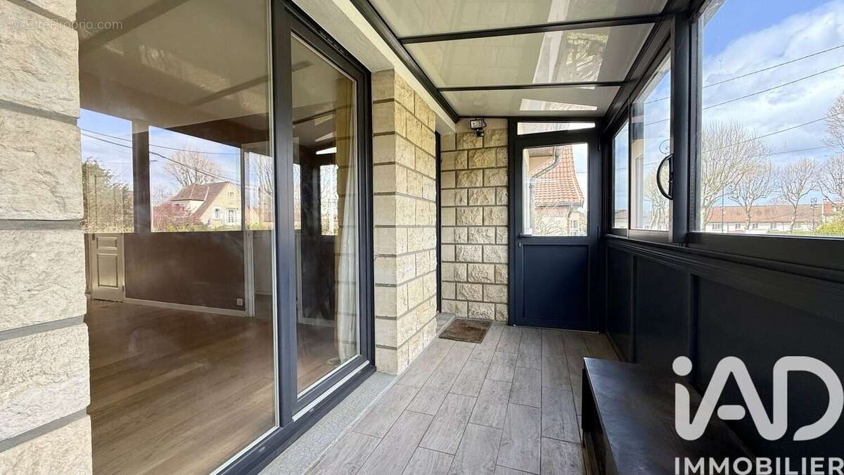 Photo 3 - Maison à L'ISLE-ADAM