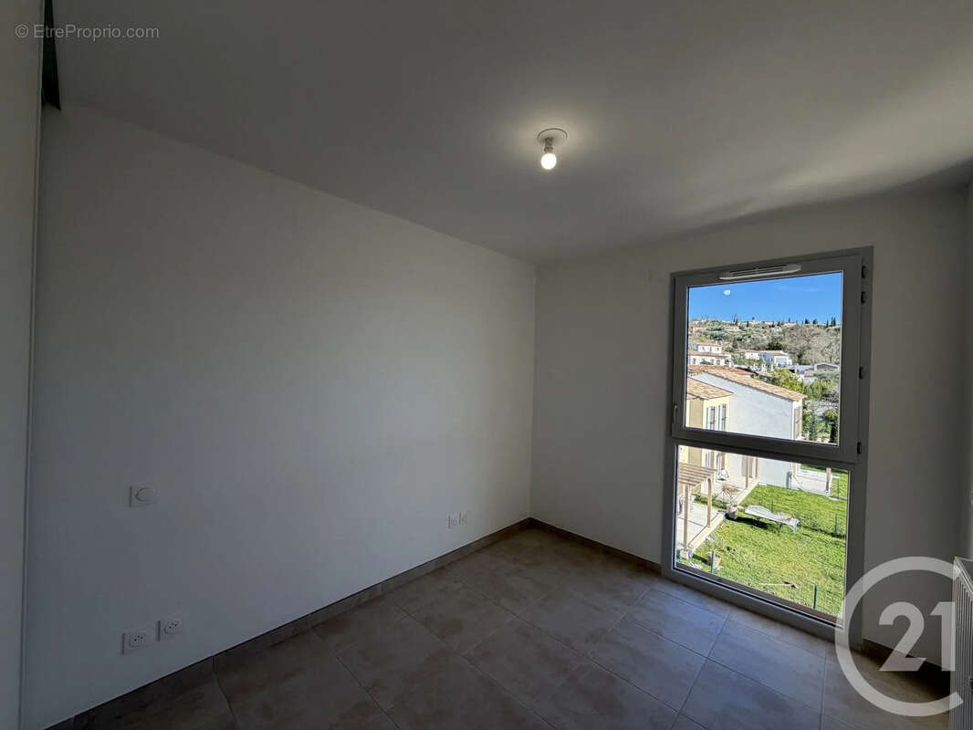 Appartement à OPIO