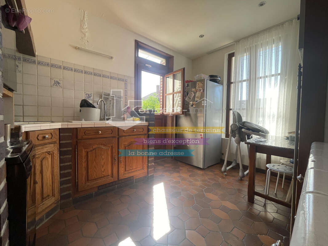 n°10 - Maison à LAIGNEVILLE