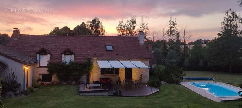 Maison à CHATELLERAULT