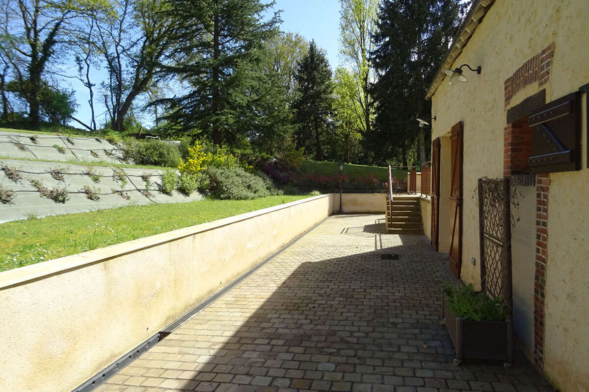 Maison à AUTHON-DU-PERCHE