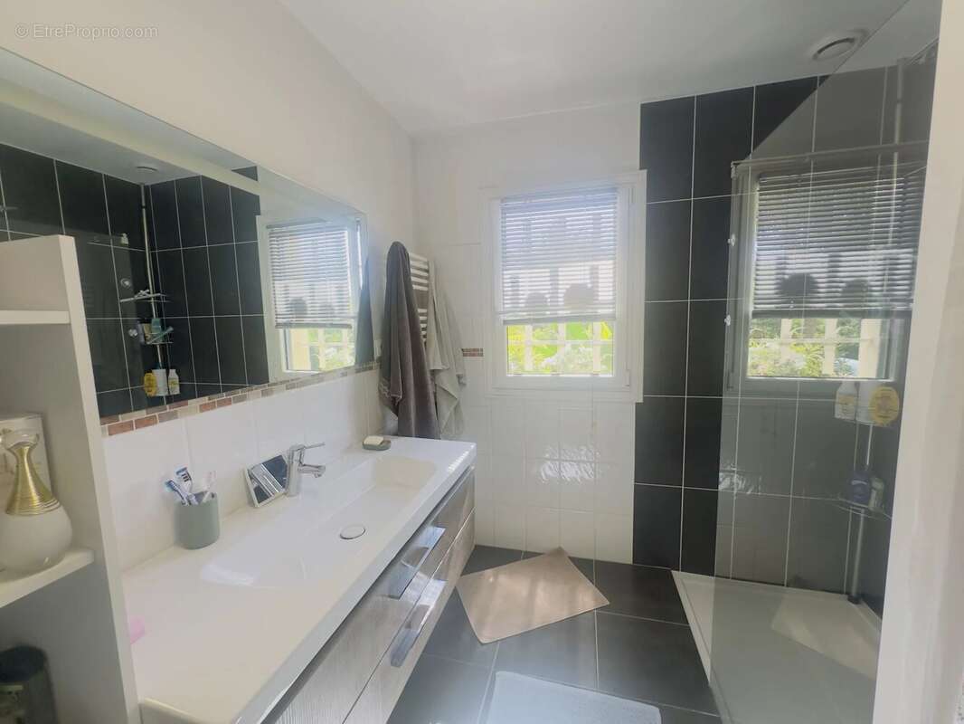 Magnifique maison périgourdine entièrement rénovée avec piscine - photo 13