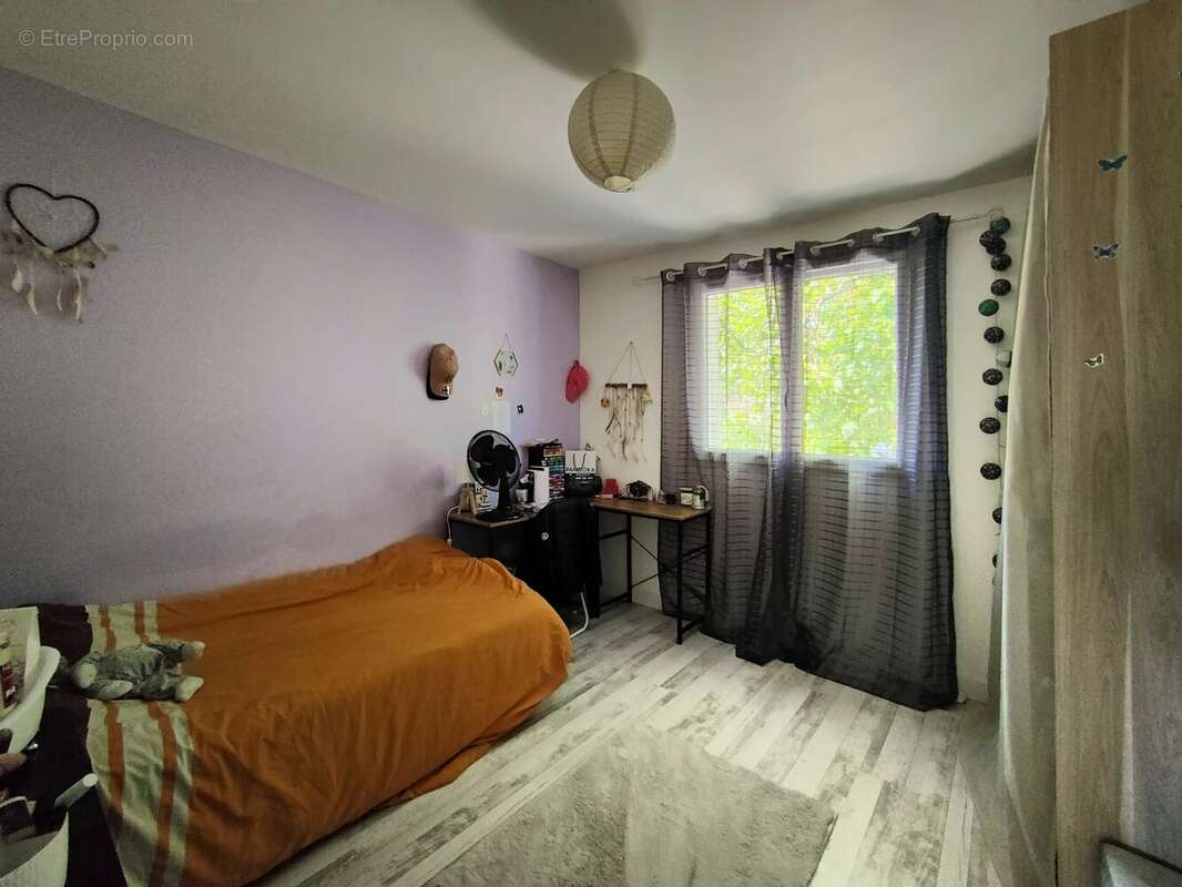 Maison à AYGUEMORTE-LES-GRAVES