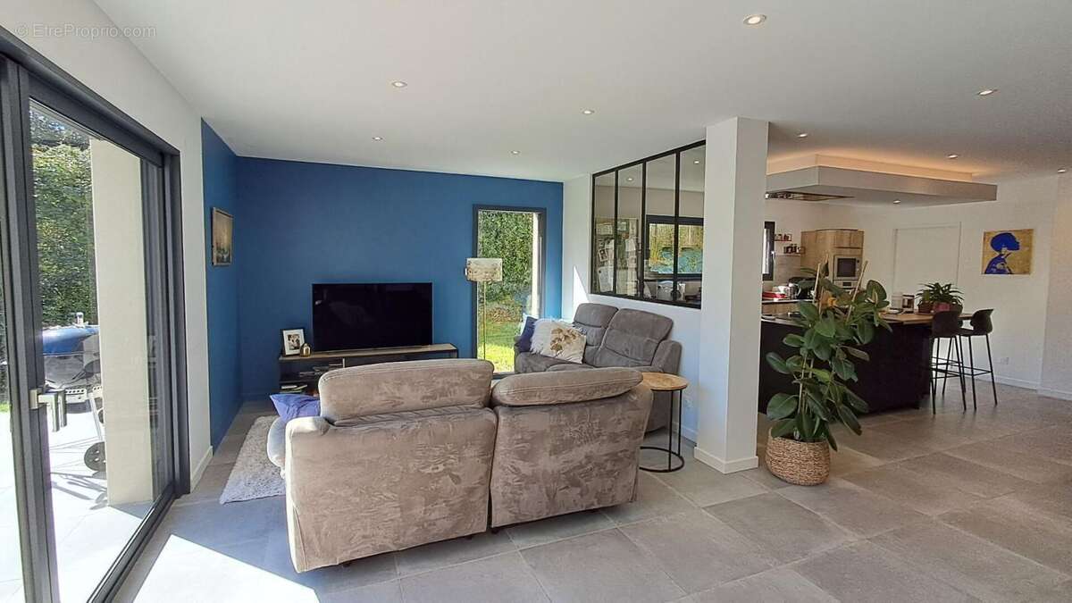 Maison à CASTANET-TOLOSAN