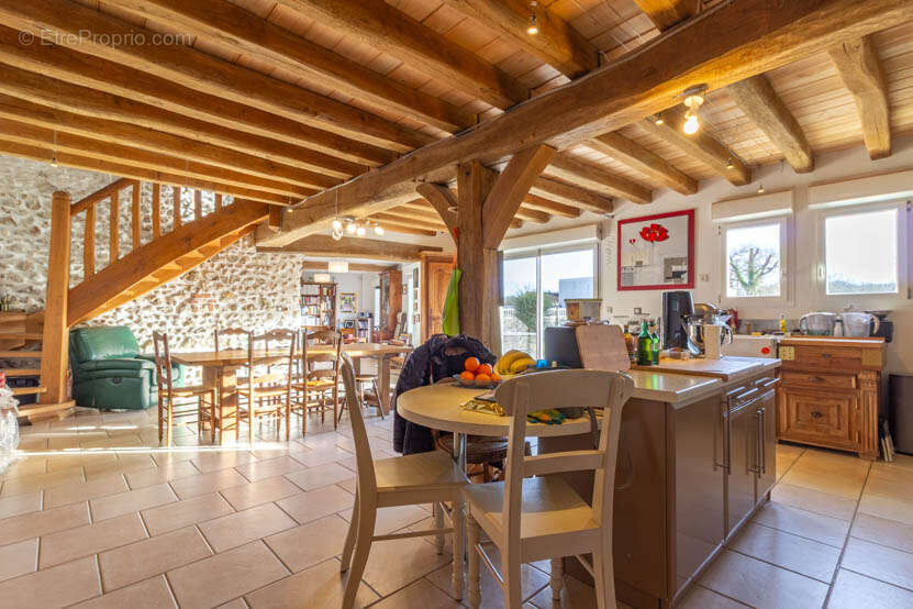 Maison Langon Sur Cher 7 pièces 196 m2 - photo 5